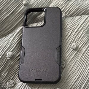 OtterBox I phone 15 pro Midnight Black Phone Case